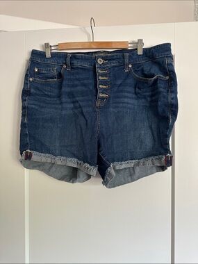 torrid Dark Indigo Roll-Hem Button-Fly Jean Shorts